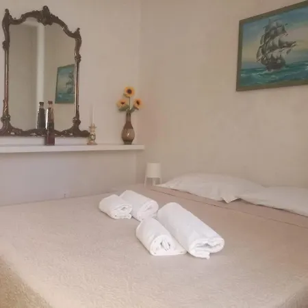 A Due Passi Dal Porto Apartment Trapani