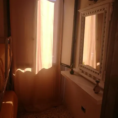 Appartement A Due Passi Dal Porto *